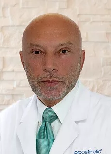 Brustchirurgie Heidelberg - proaesthetic Team Dr. Postaci